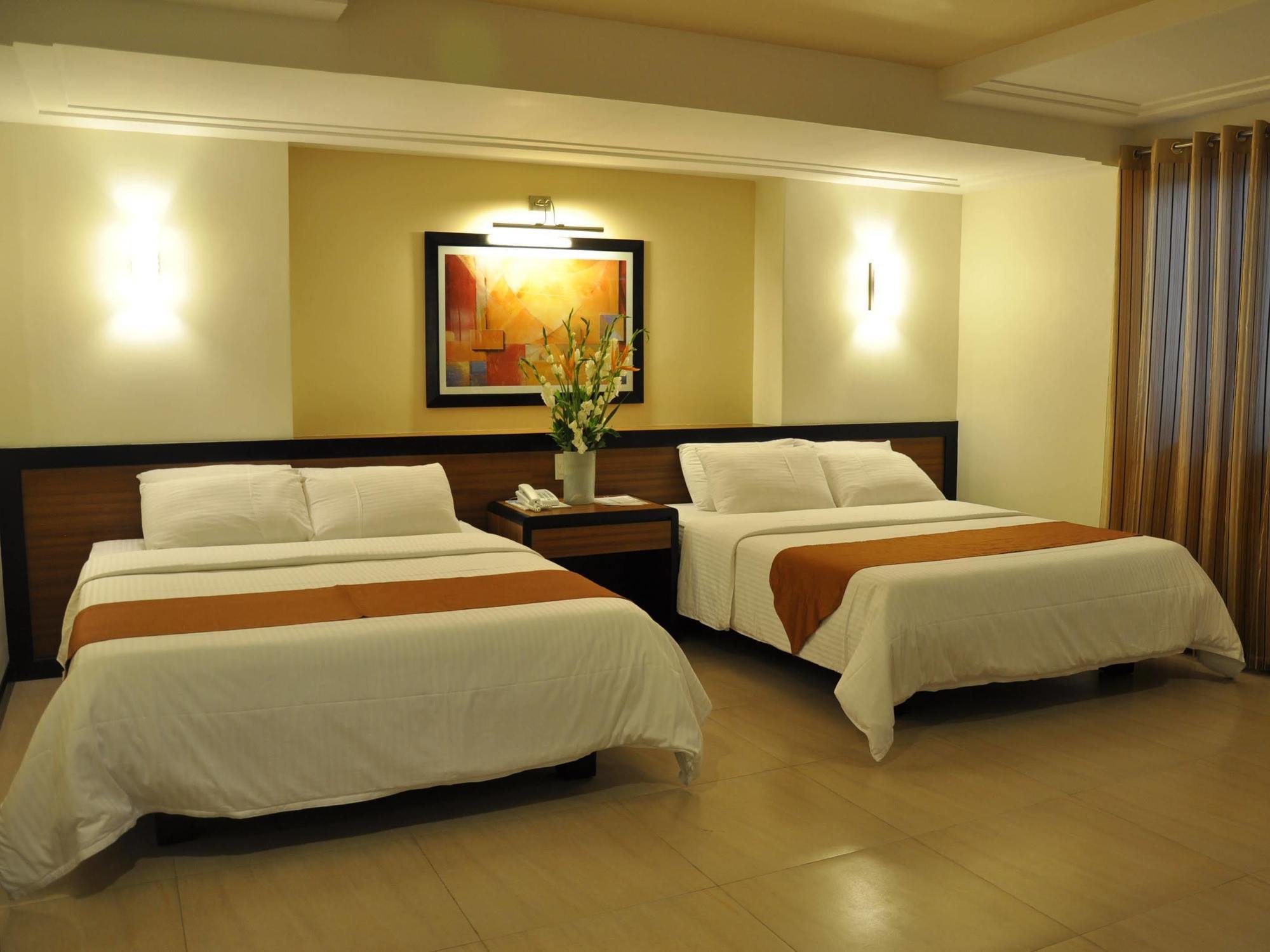 O Hotel Μπακολόντ Εξωτερικό φωτογραφία